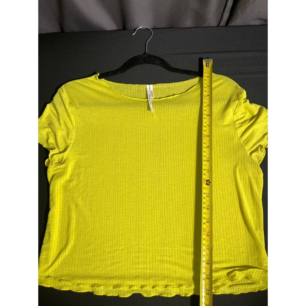 Anthropologie Lime Green Ribbed Ruffle Lounge Pajama Set Top Shorts M
